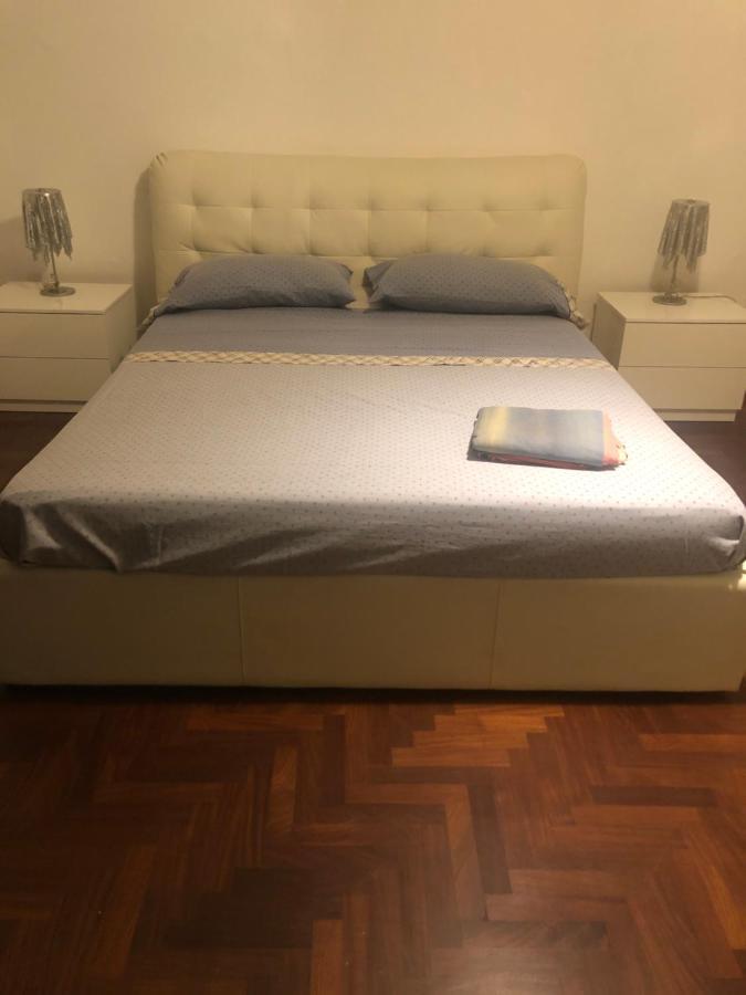 Anna Home Pavia Centro Kültér fotó